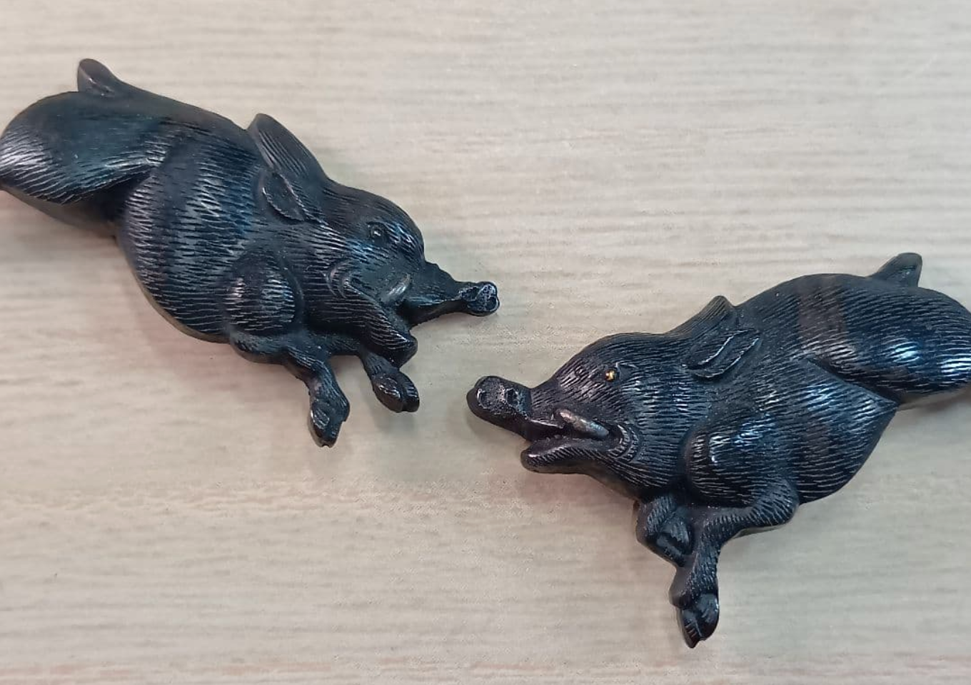 Boar Motif Menuki Edo era 1700s NBTHK Certificate